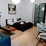 Апартаменты Quiet In Prenzlauer Berg Near Mauerpark *